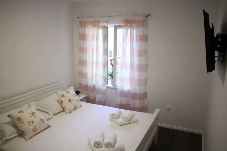 Apartments Holiday Башка-Вода Экстерьер фото