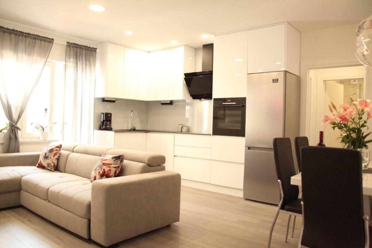 Apartments Holiday Башка-Вода Экстерьер фото